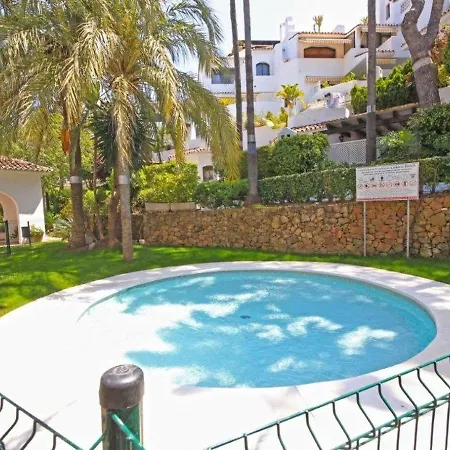 Belvilla By Oyo Golden House Apartment