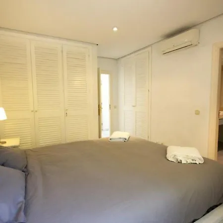 Apartment Belvilla By Oyo Golden House *