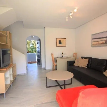 Belvilla By Oyo Golden House Apartment Marbella