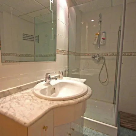 Belvilla By Oyo Golden House Apartment Marbella